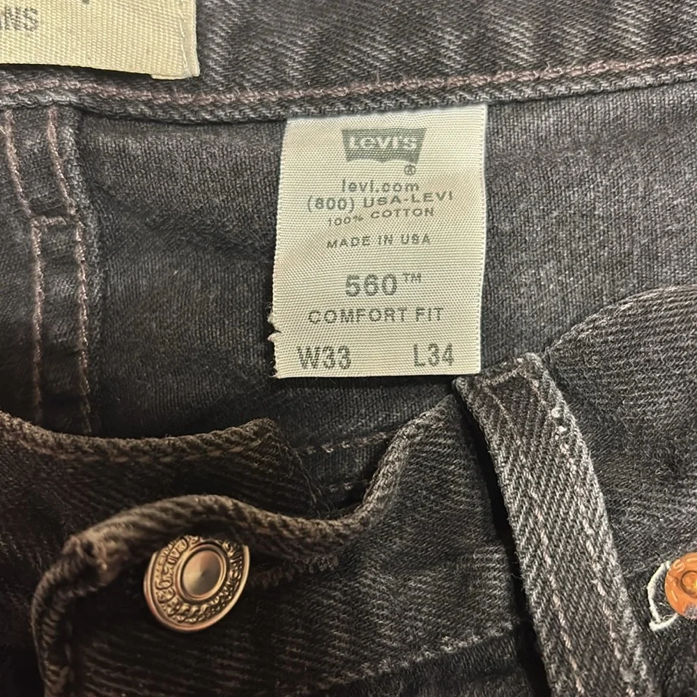 Like New Levi's 560 33/34 Black Jeans waist 33” rise 12” inseam 34”